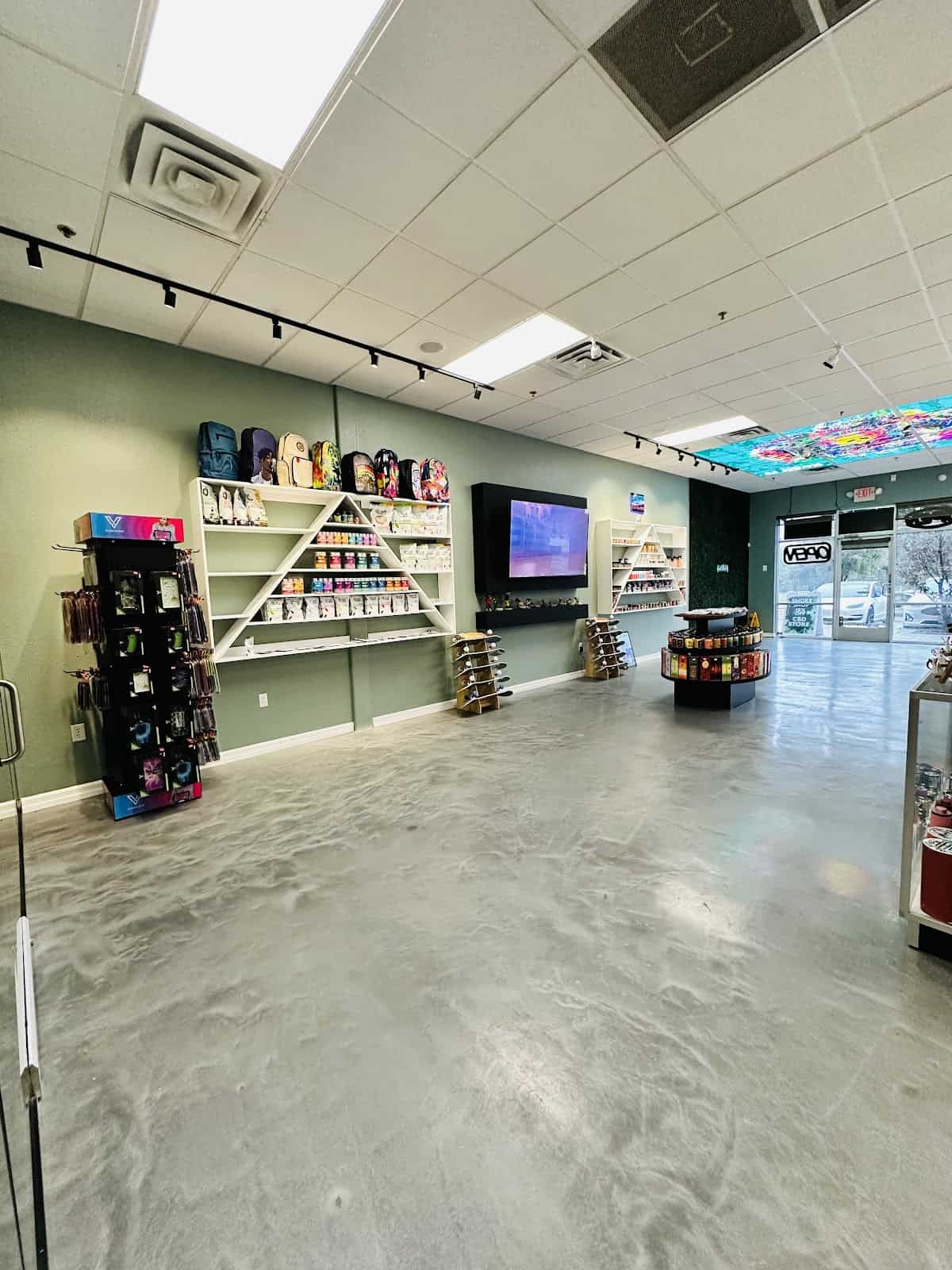 Store – gallery image 6