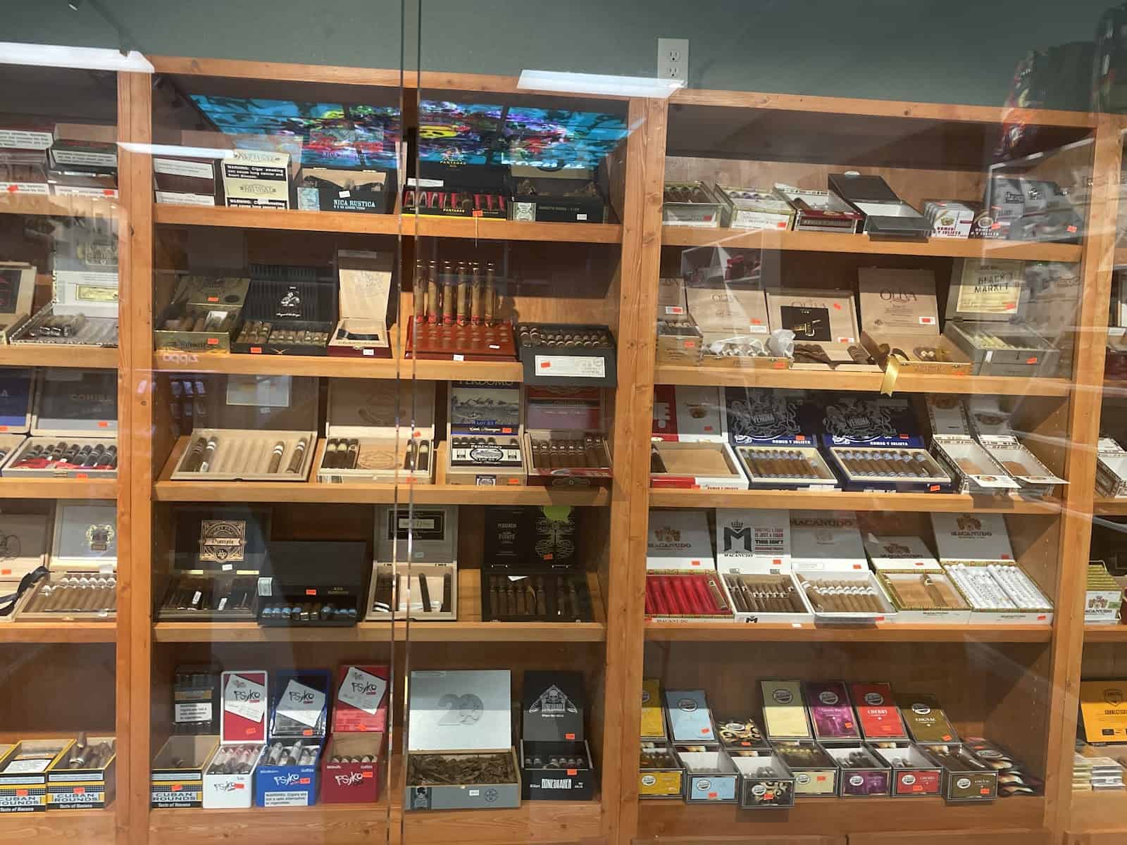 Store – gallery image 9