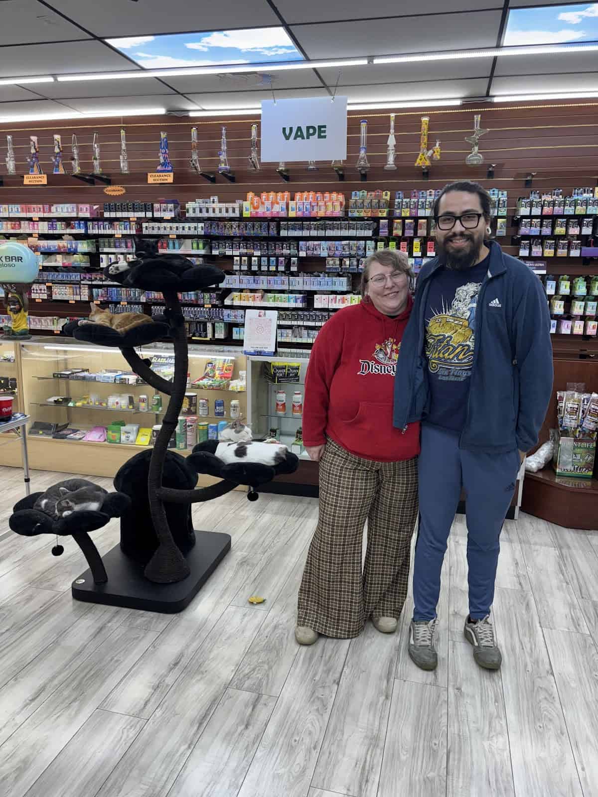 Store – gallery image 4