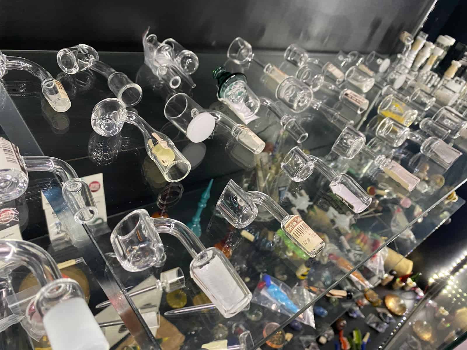 Store – gallery image 4