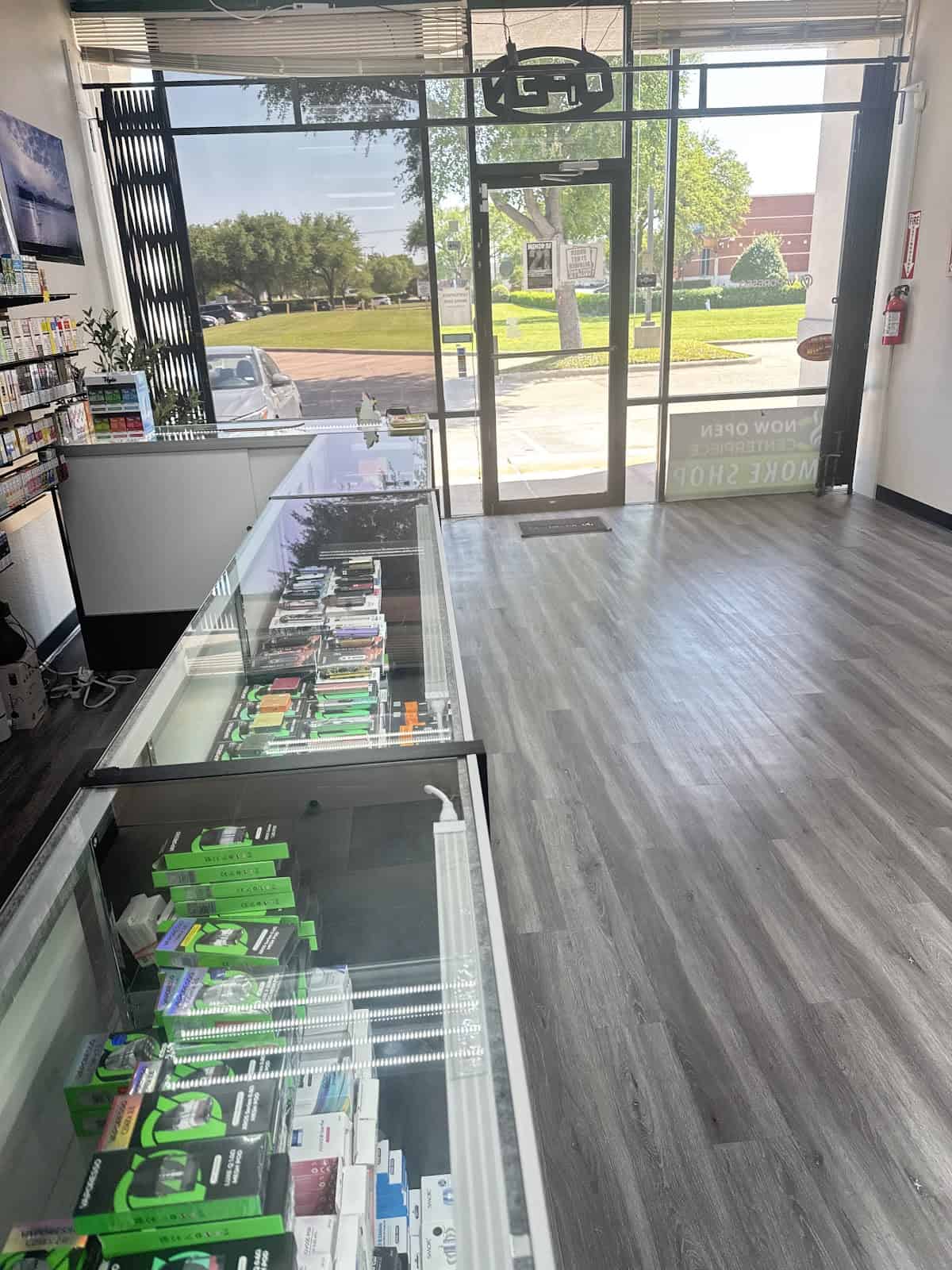 Store – gallery image 7