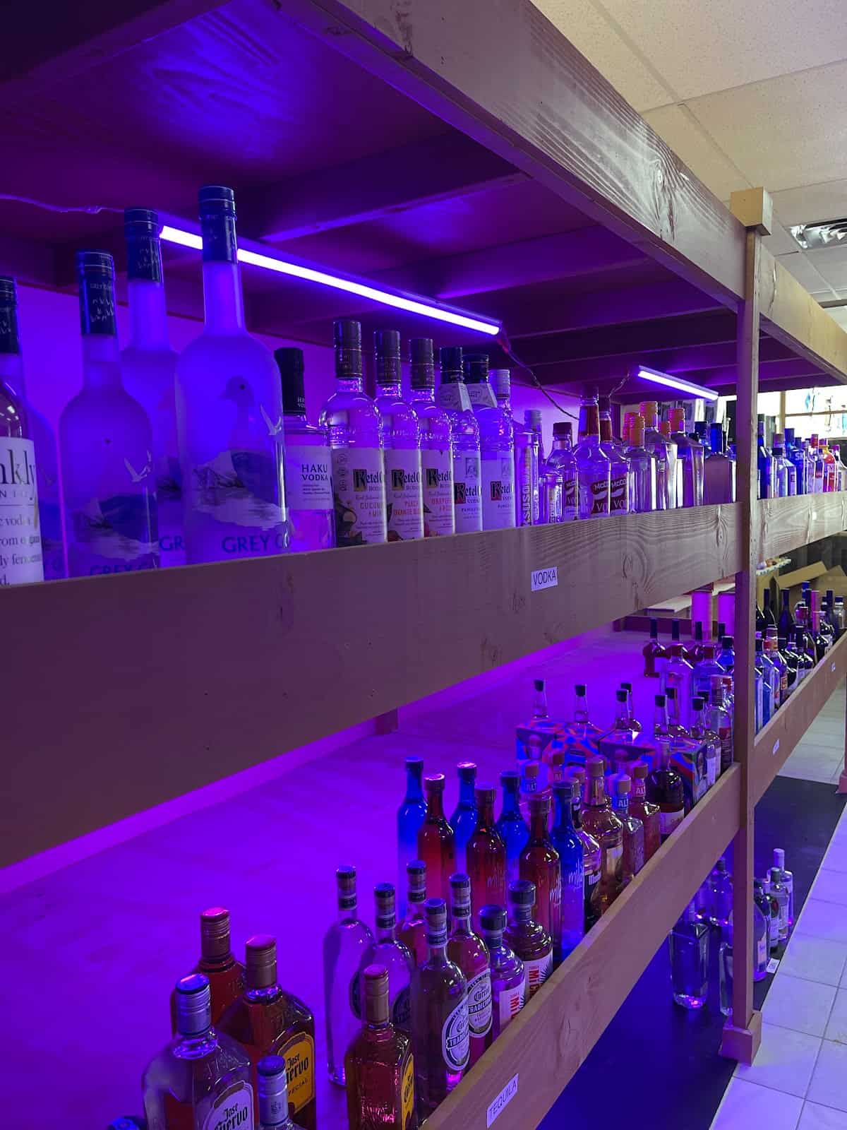 Store – gallery image 7