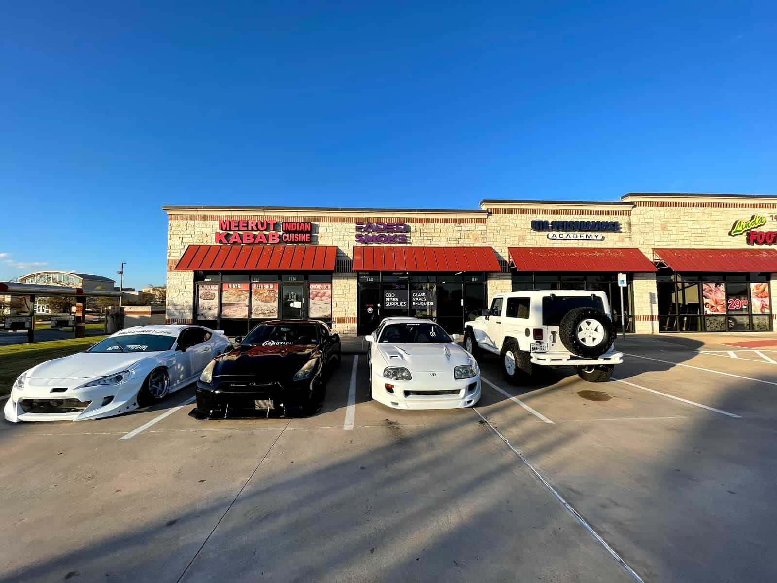 Store – main photo