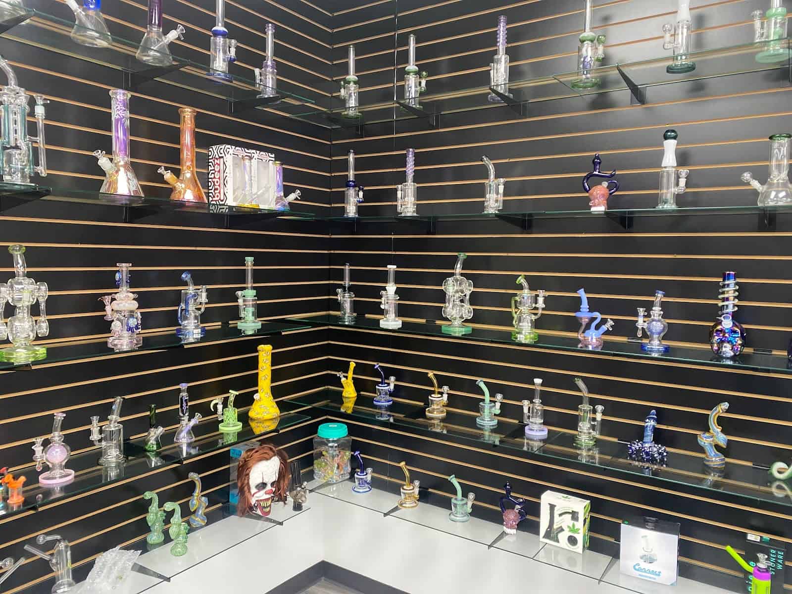 Store – gallery image 8