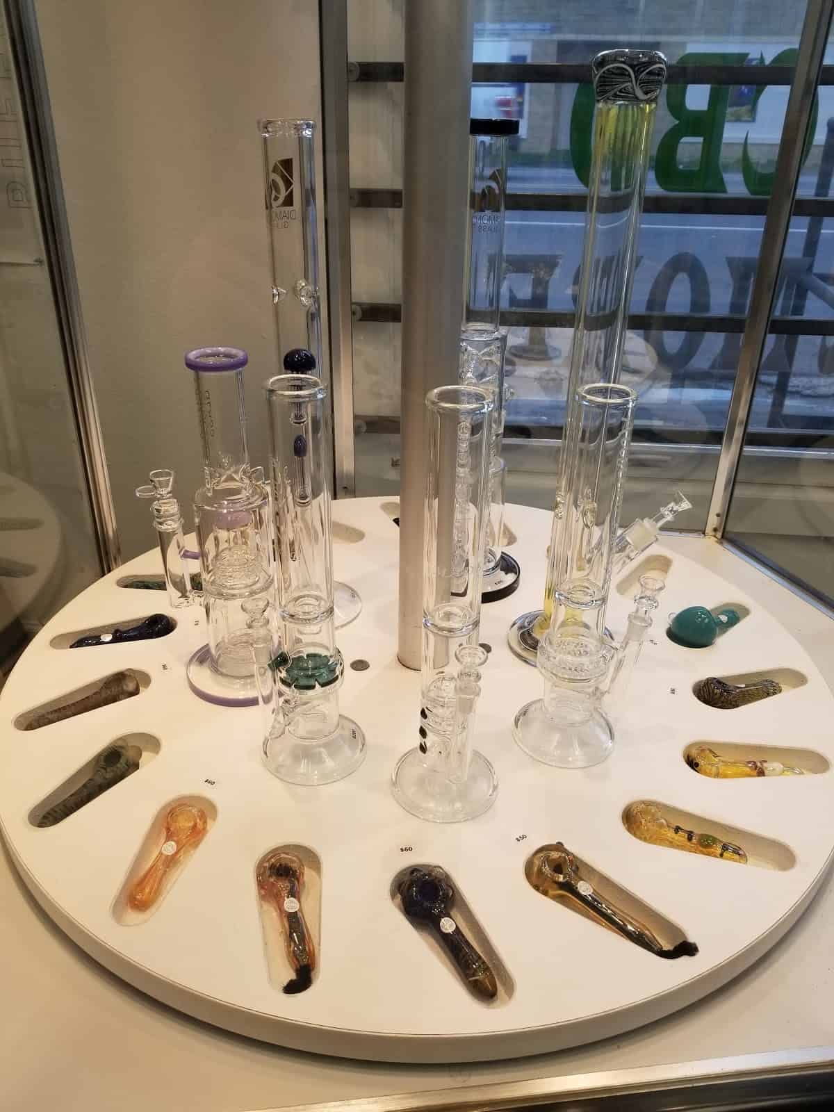 Store – gallery image 4