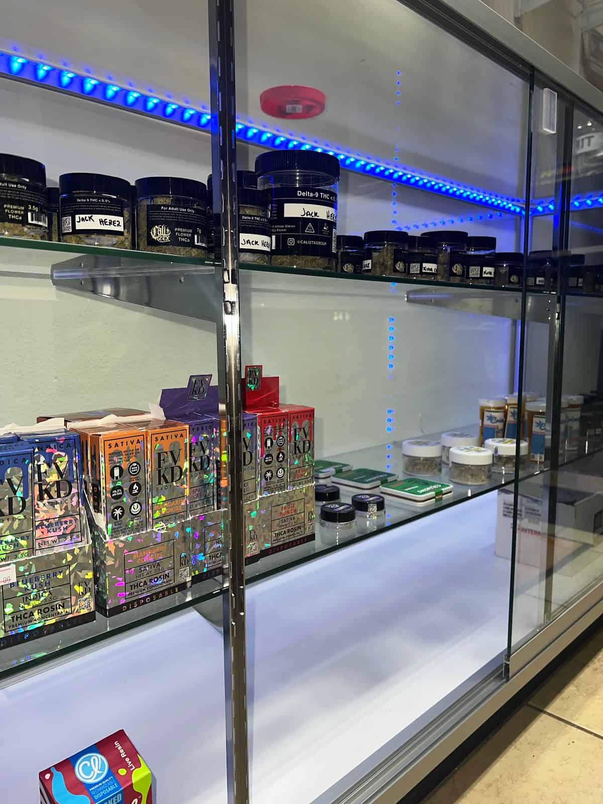 Store – gallery image 4