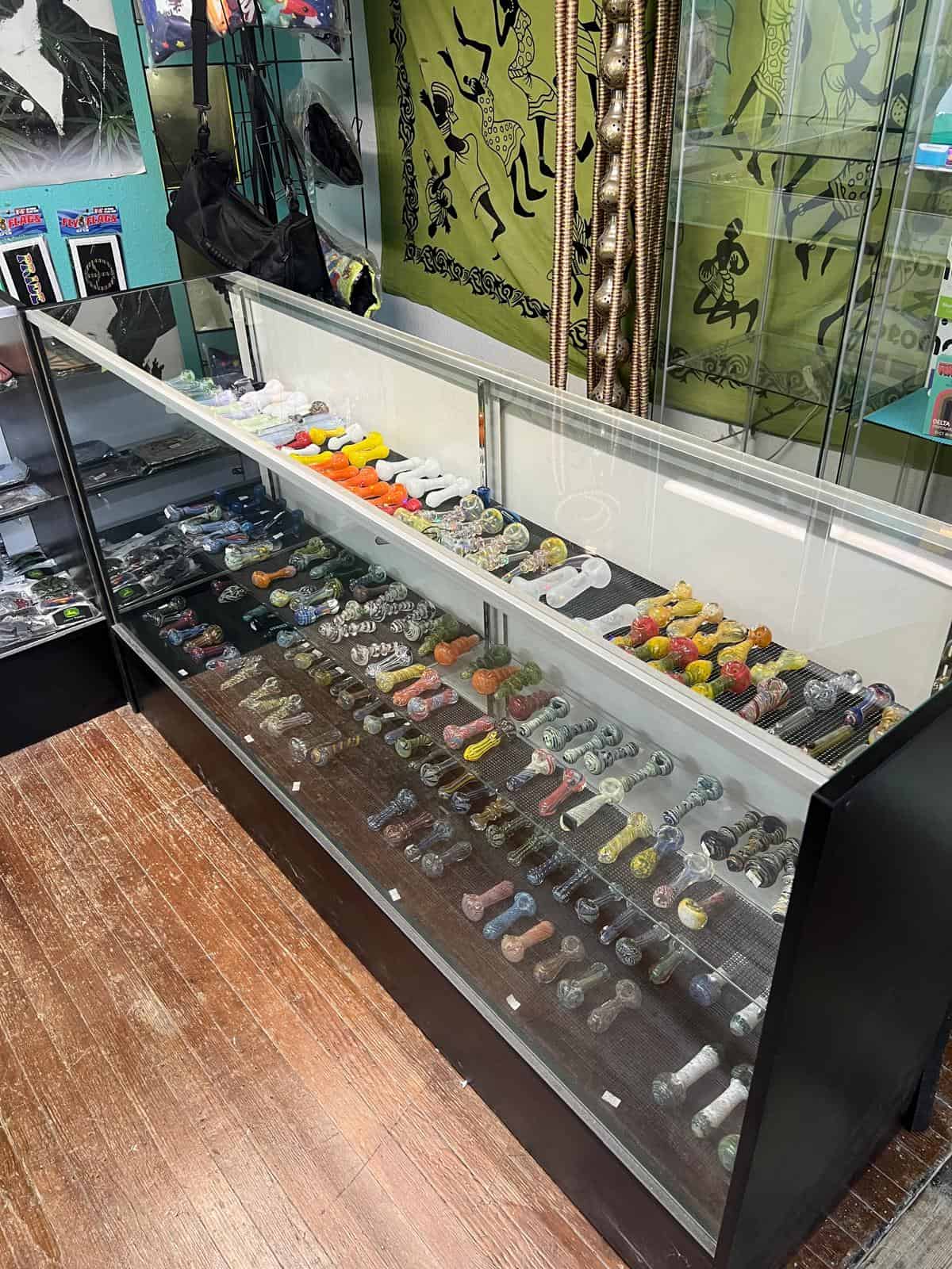 Store – gallery image 2