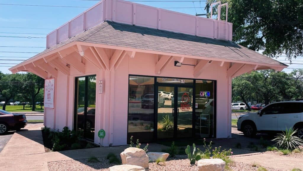 Store – main photo