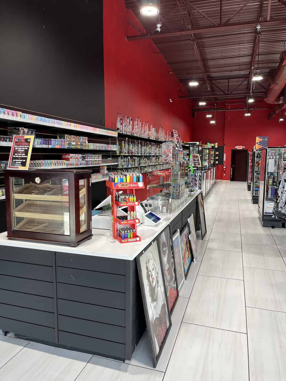 Store – gallery image 5