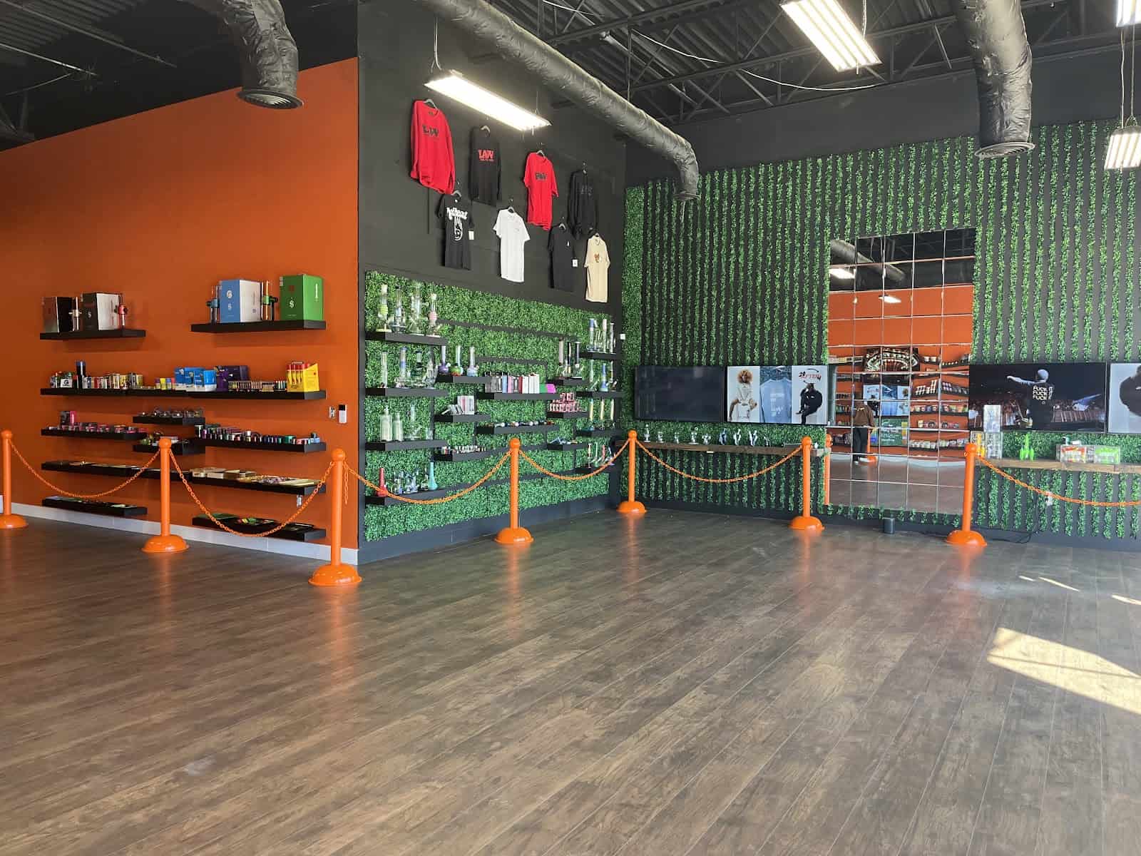 Store – gallery image 5