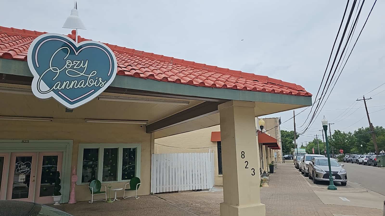 Store – main photo