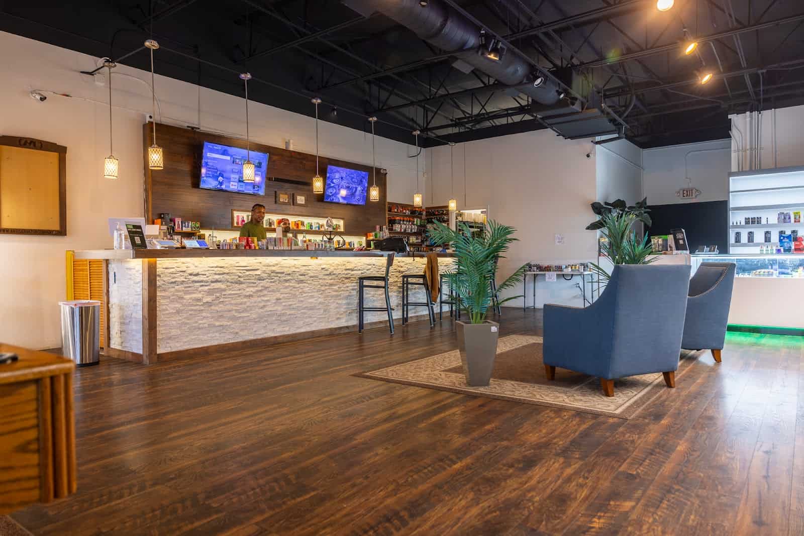 Store – gallery image 2