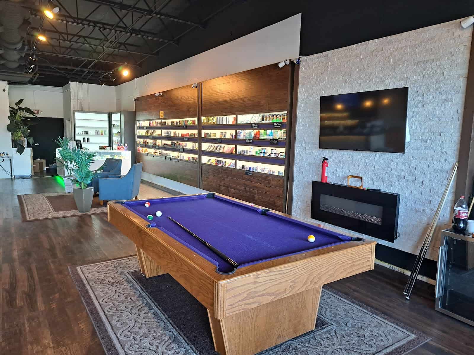 Store – gallery image 9