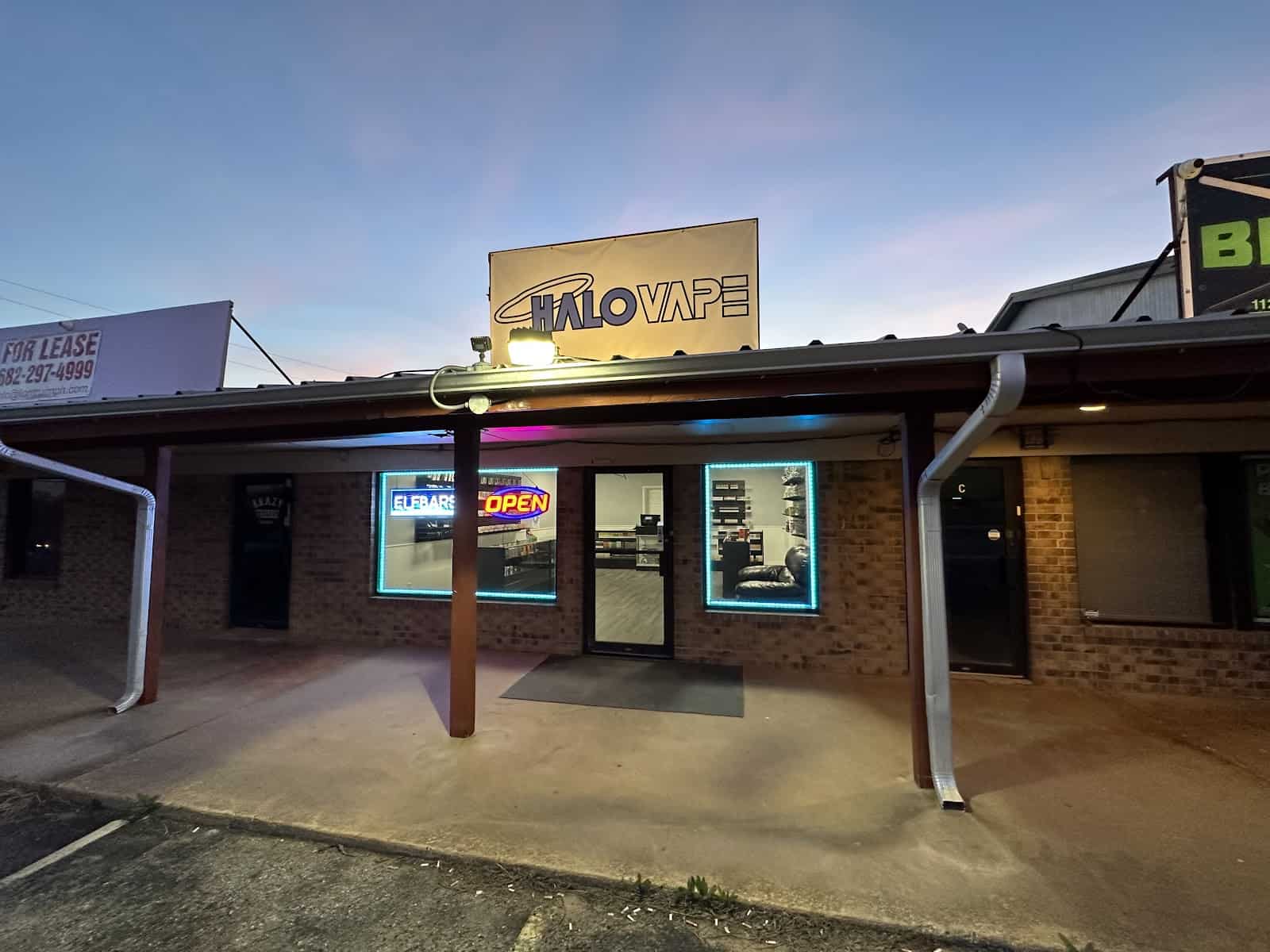 Store – main photo