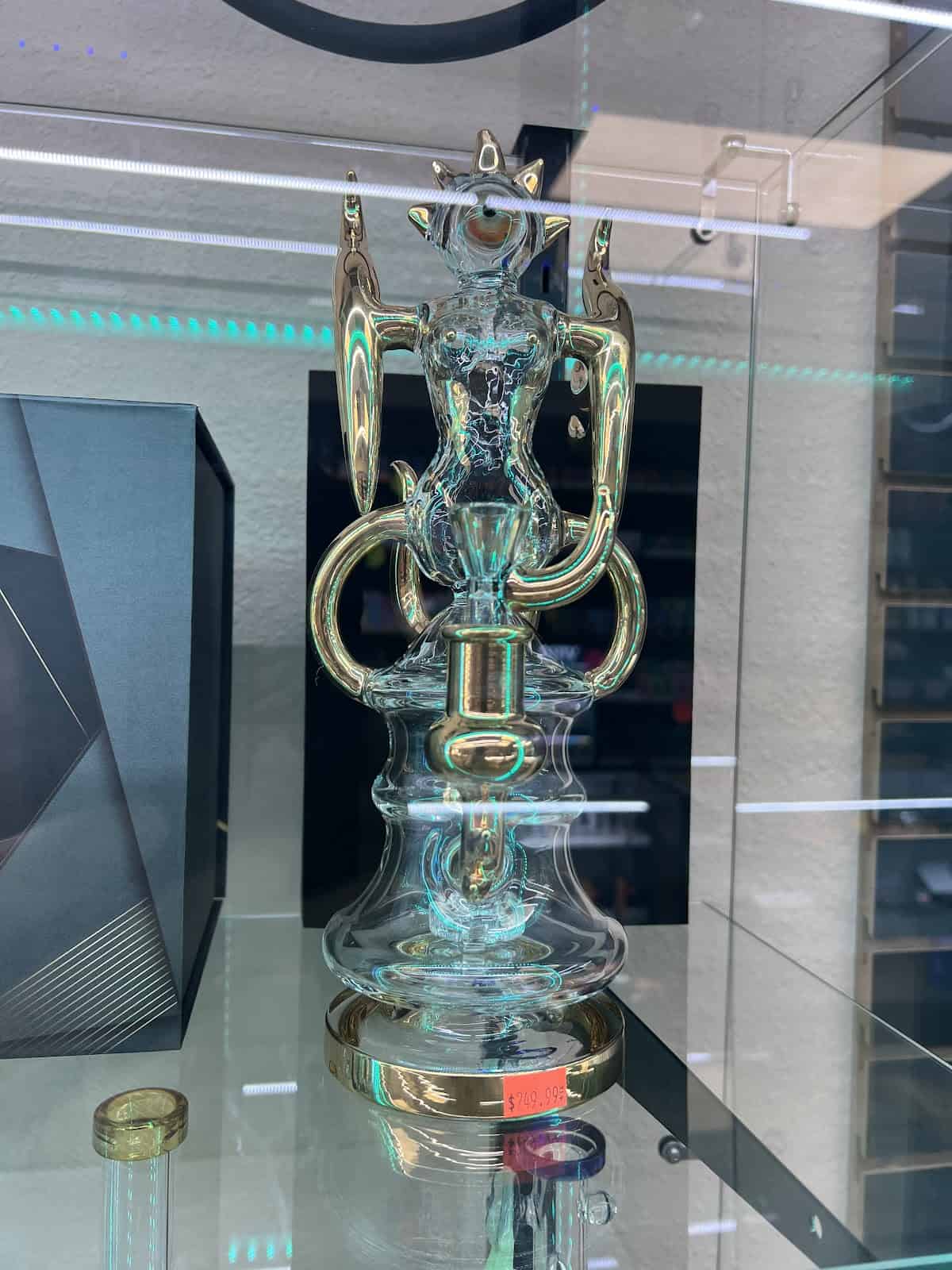 Store – gallery image 6