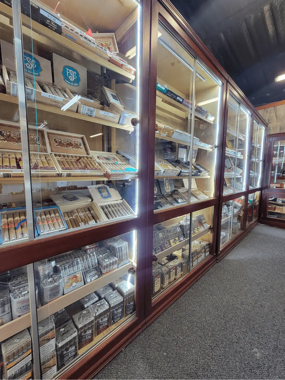 Store – gallery image 10