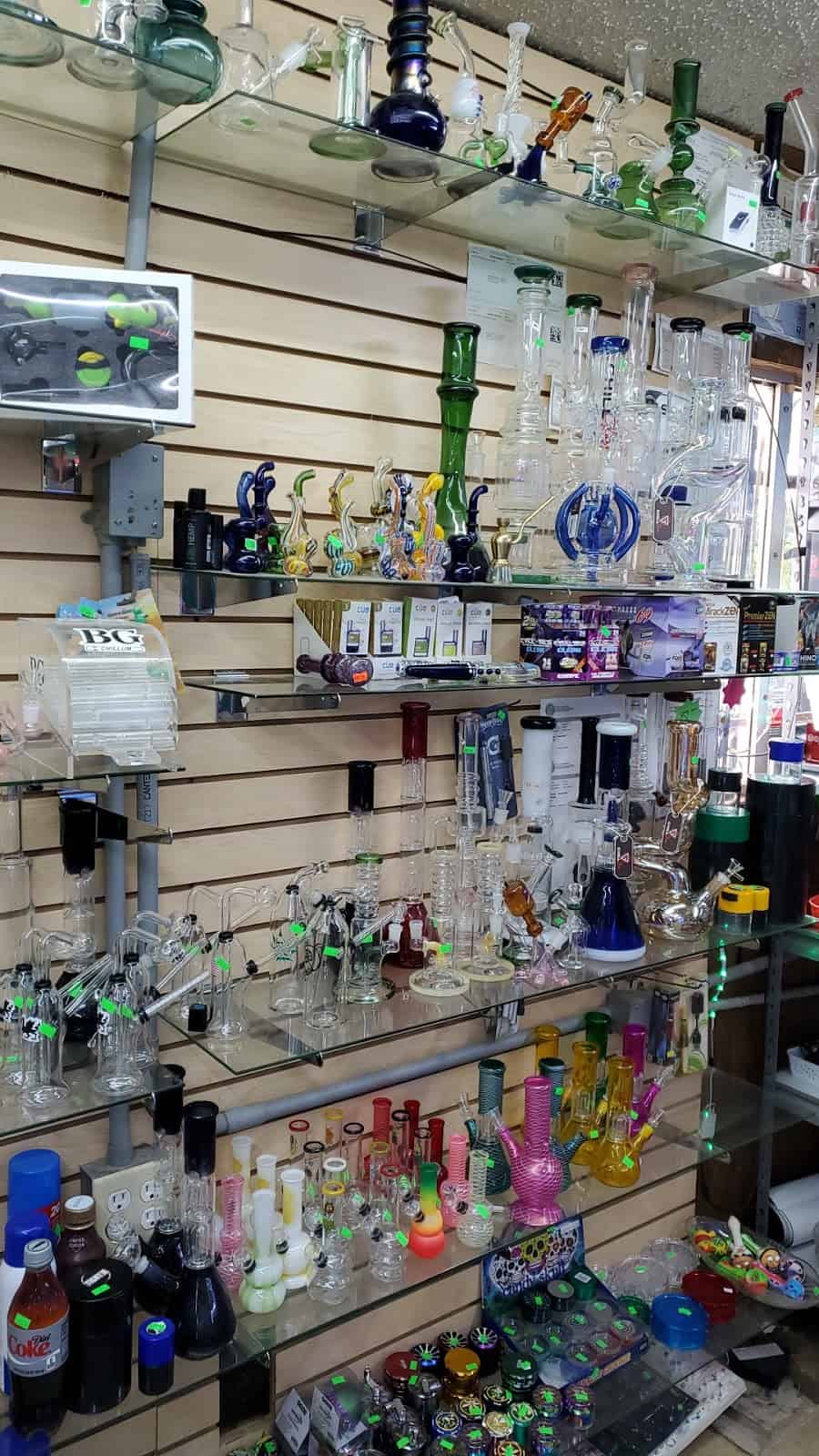 Store – gallery image 2