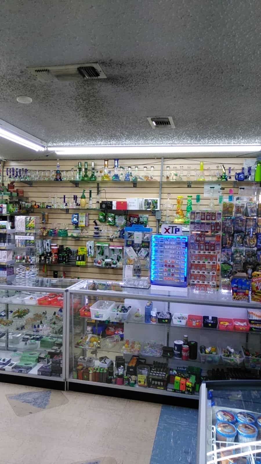 Store – gallery image 5