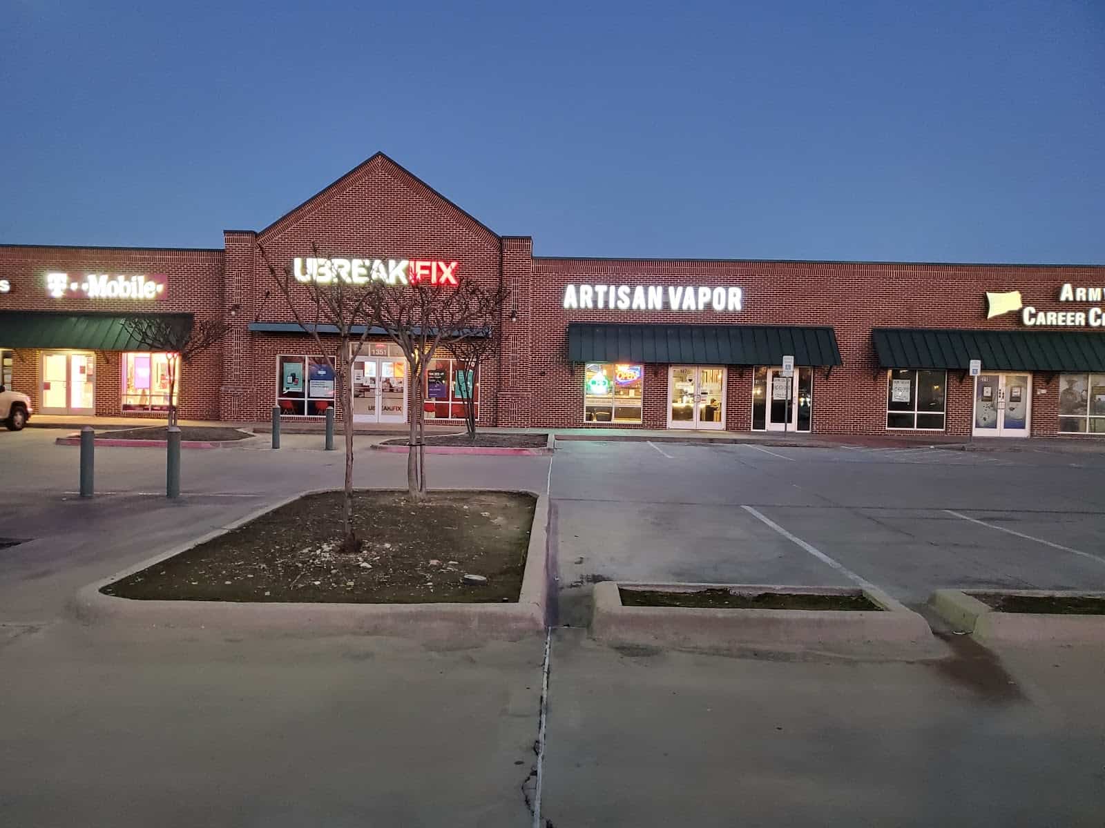 Store – gallery image 7