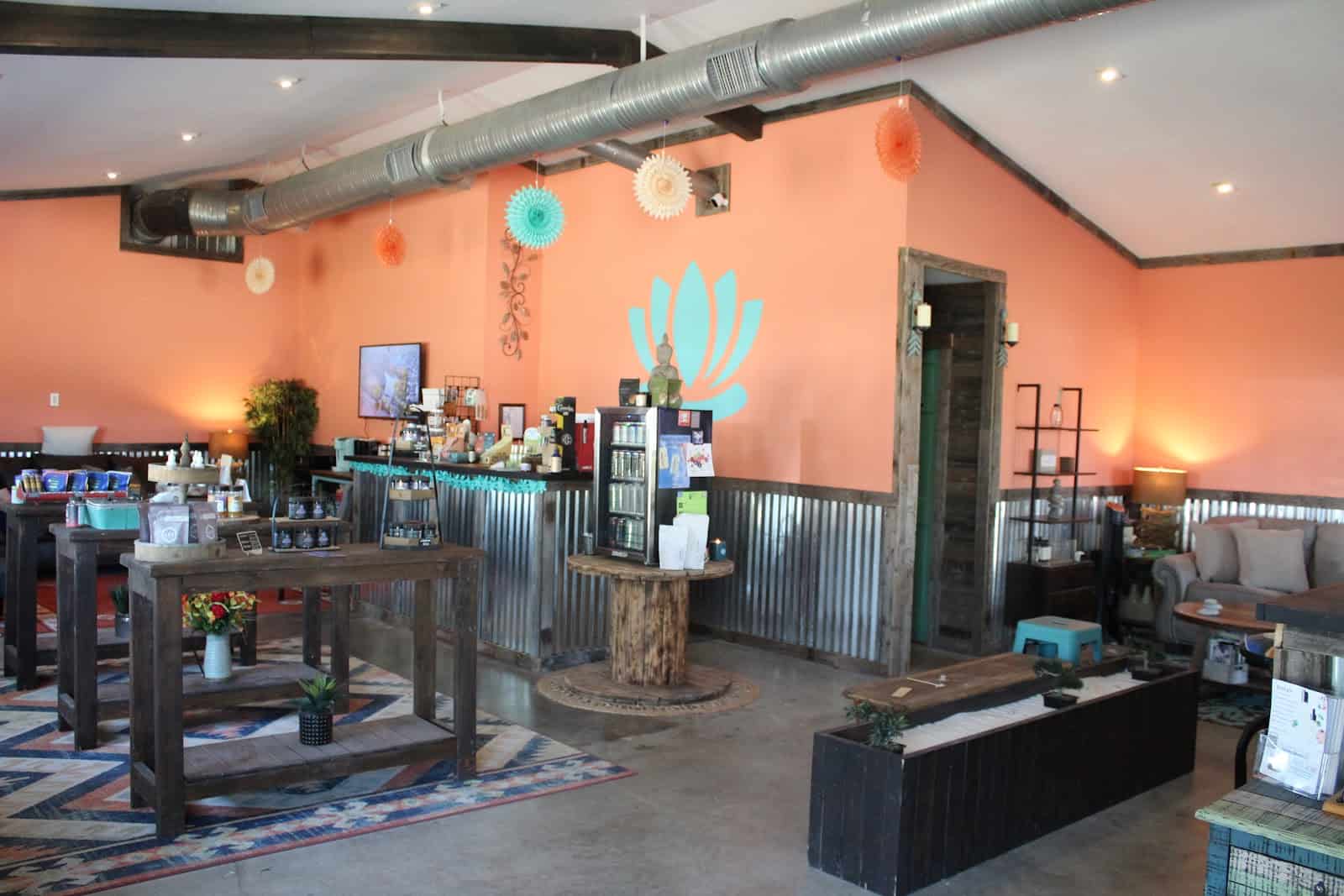 Store – main photo