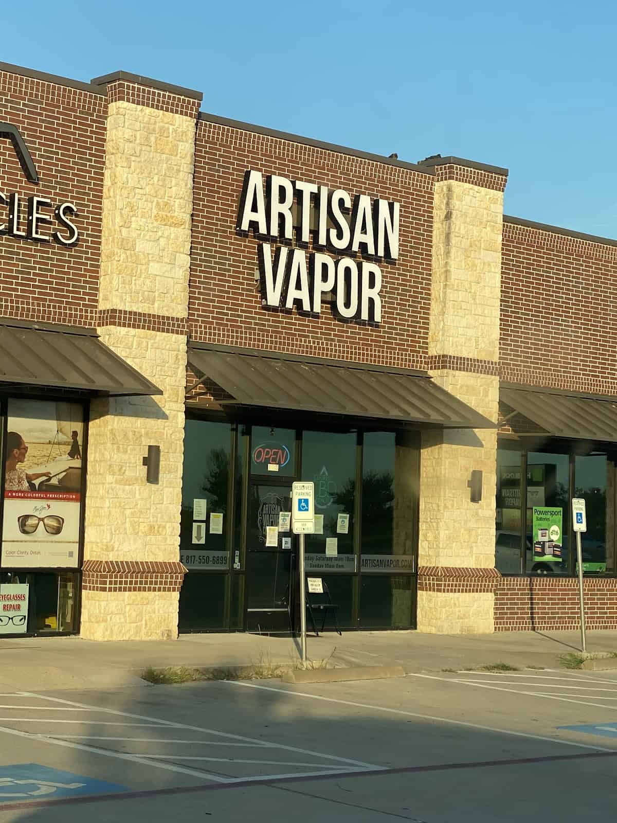 Store – main photo