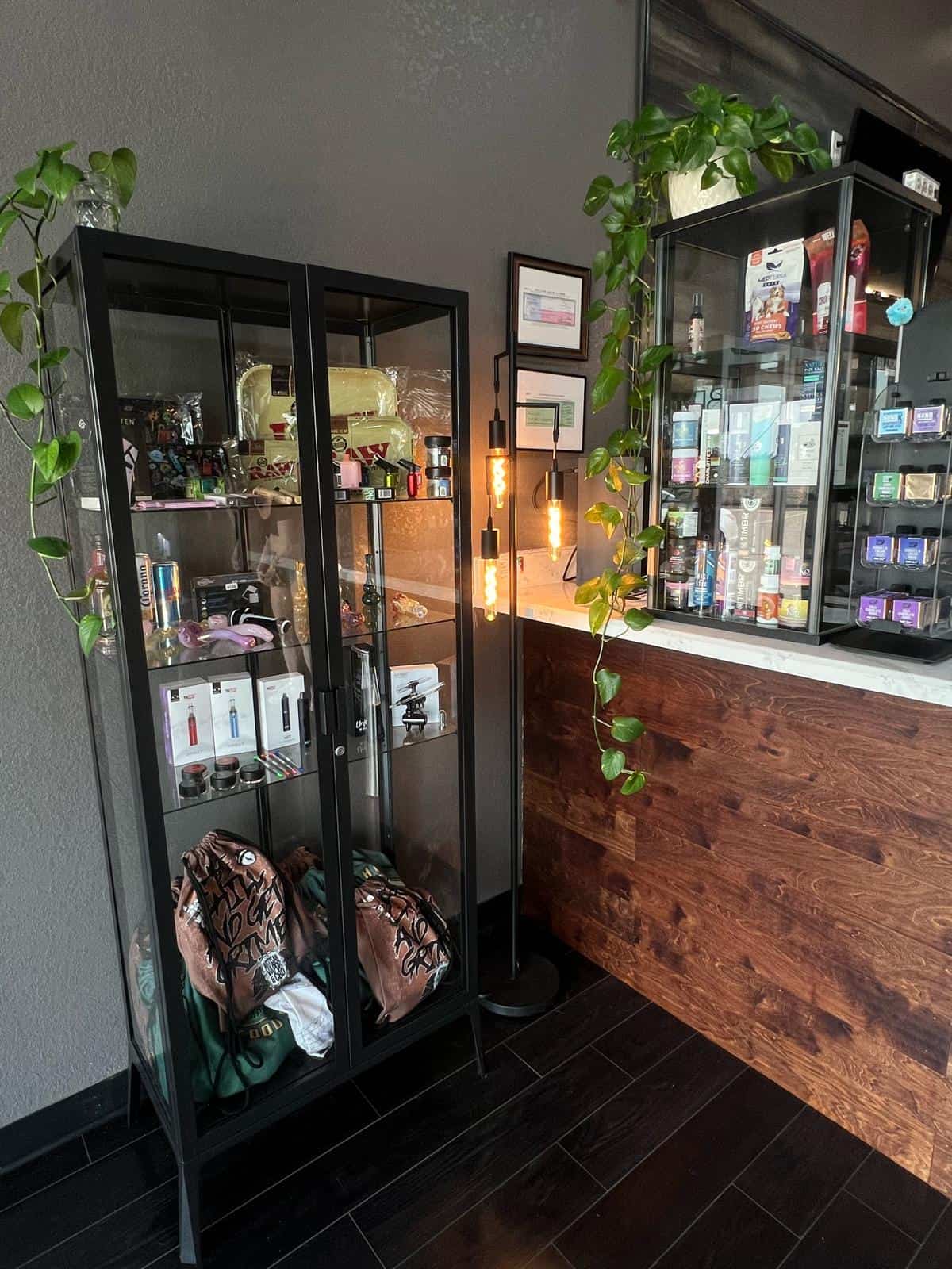 Store – gallery image 7