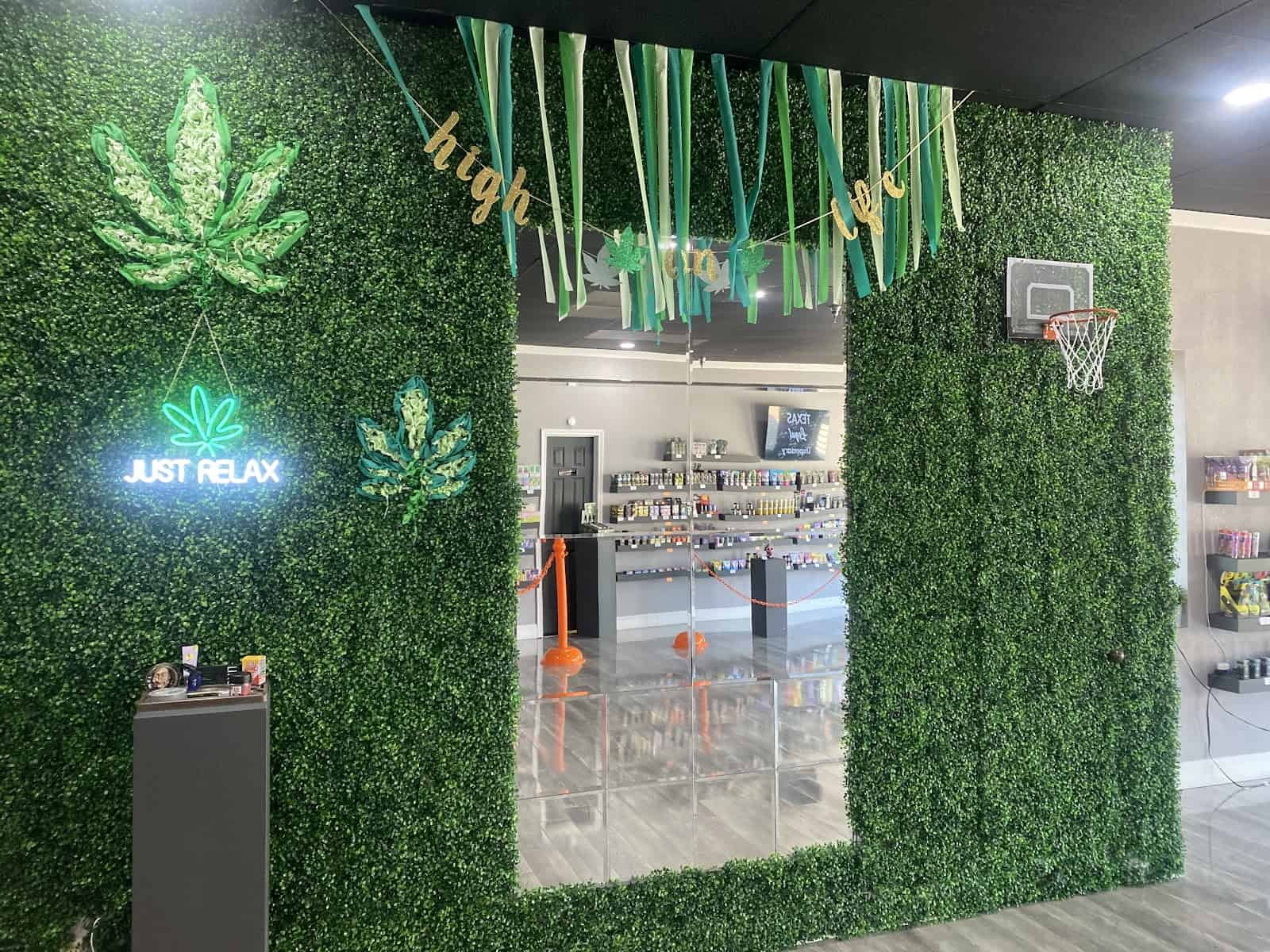 Store – gallery image 7
