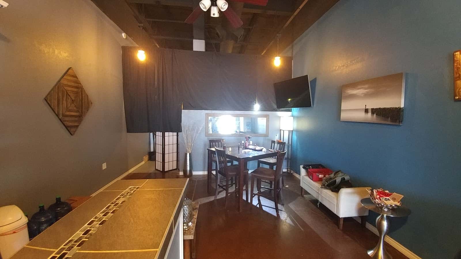 Store – gallery image 9