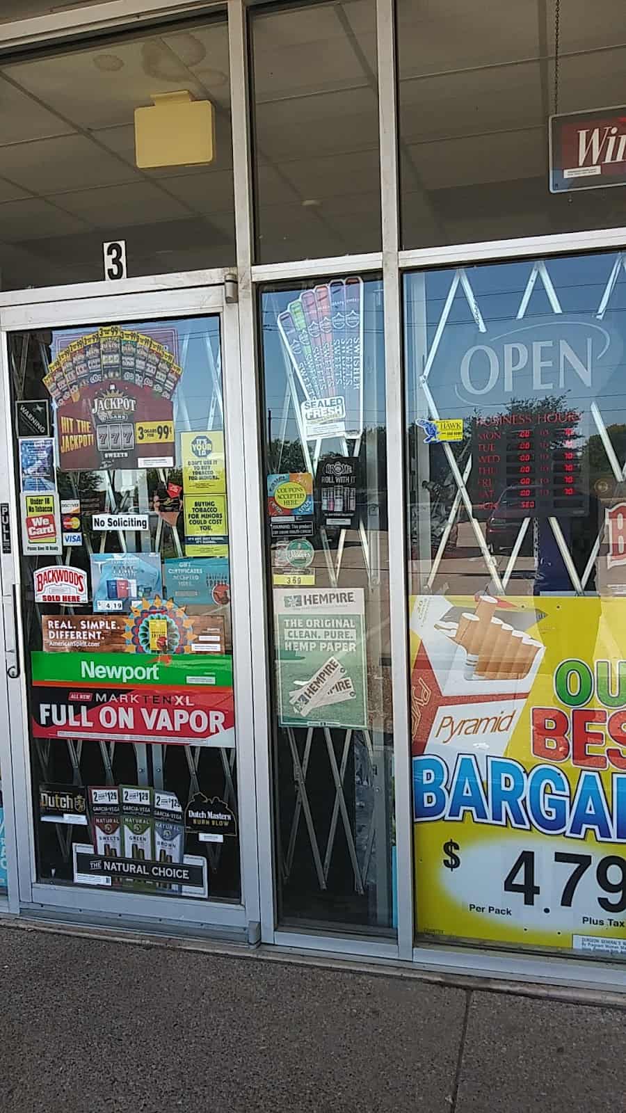 Store – main photo