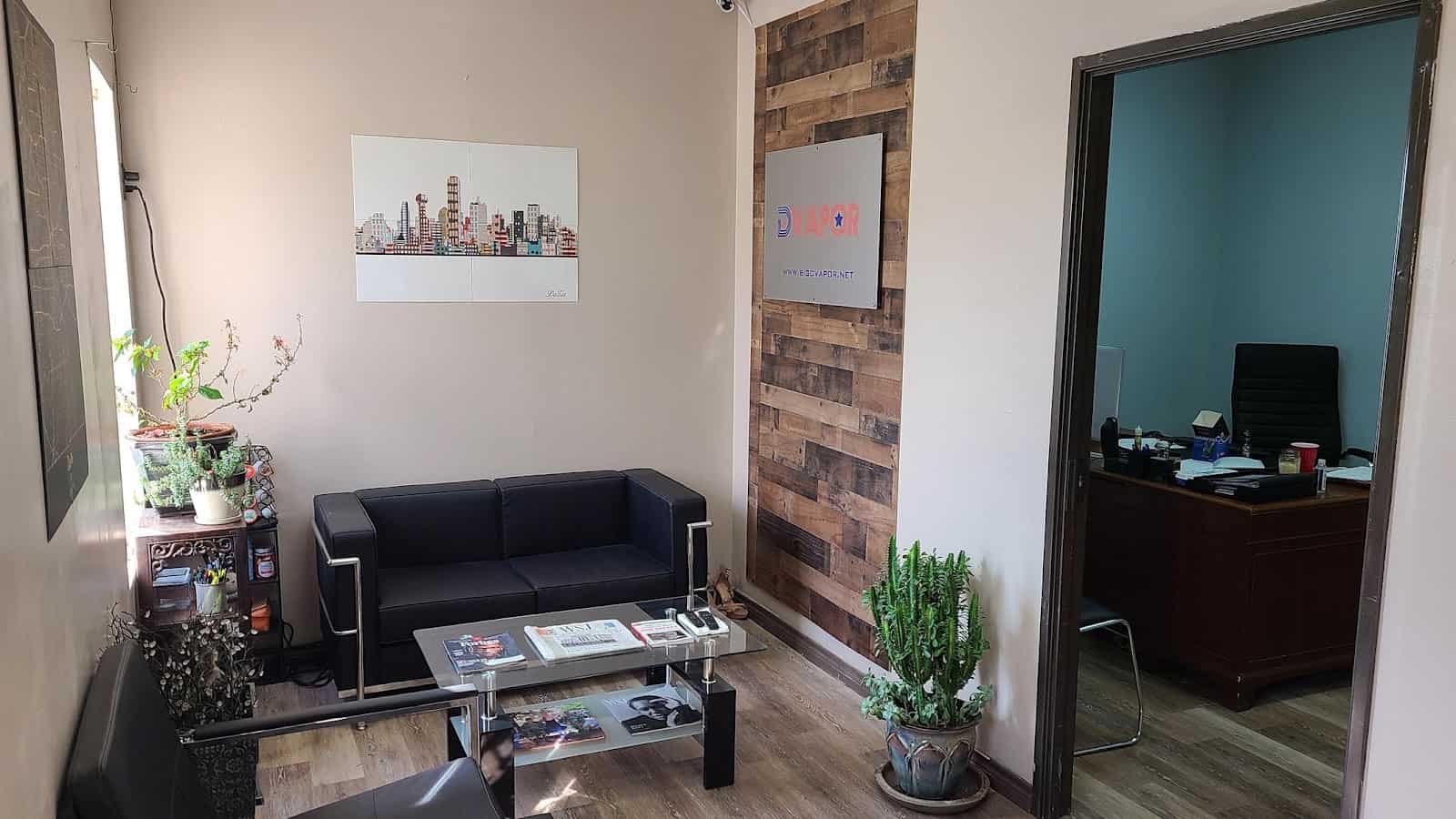 Store – gallery image 2