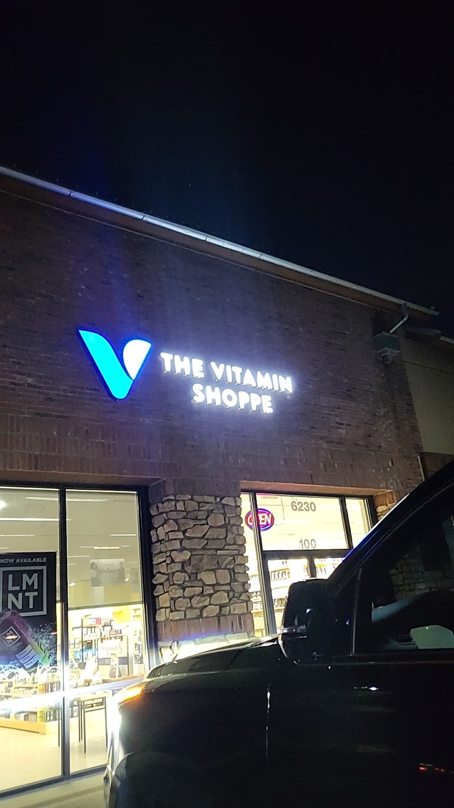 Store – main photo