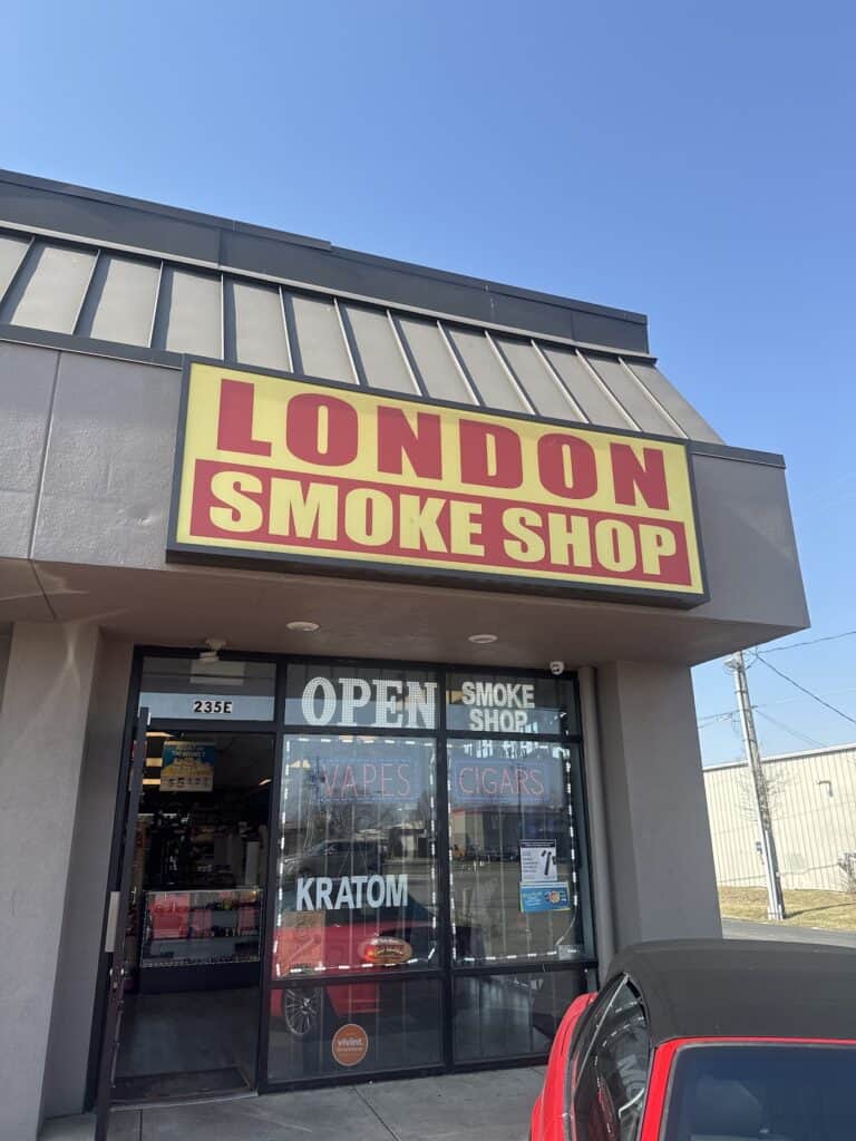 London smoke shop – main photo