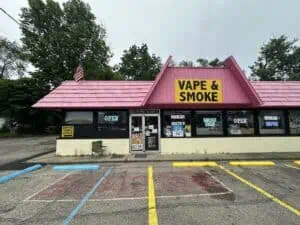 Green vape & smoke 5  Anderson, IN in Anderson, Indiana | Cannabis Shop