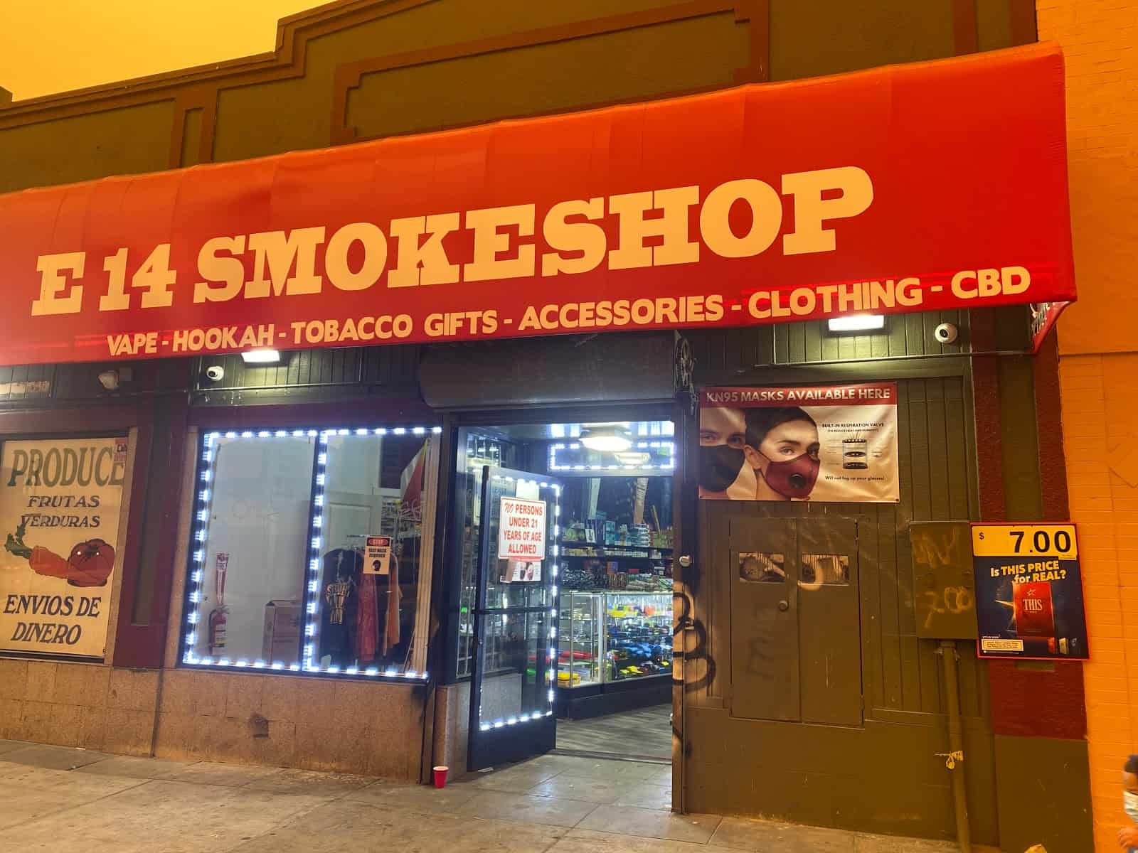Store – main photo