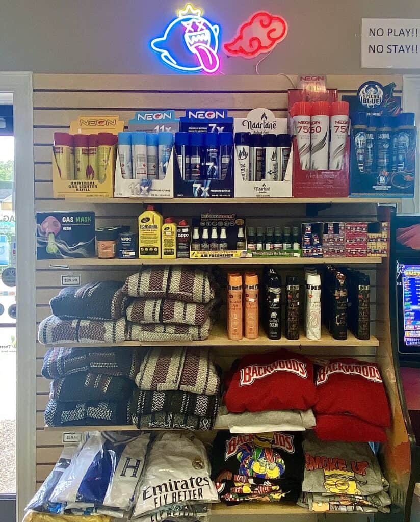 Store – main photo