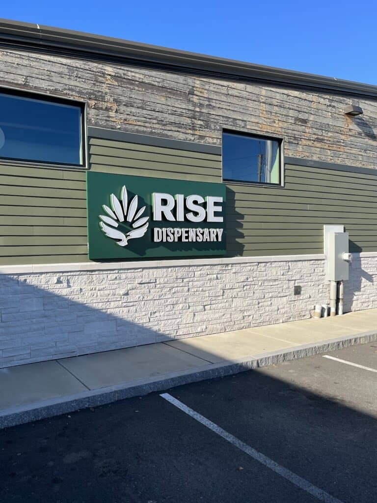RISE Recreational Marijuana Dispensary Chelsea | 200 Beacham Street, Chelsea, Massachusetts | Cannabis Shop – main photo