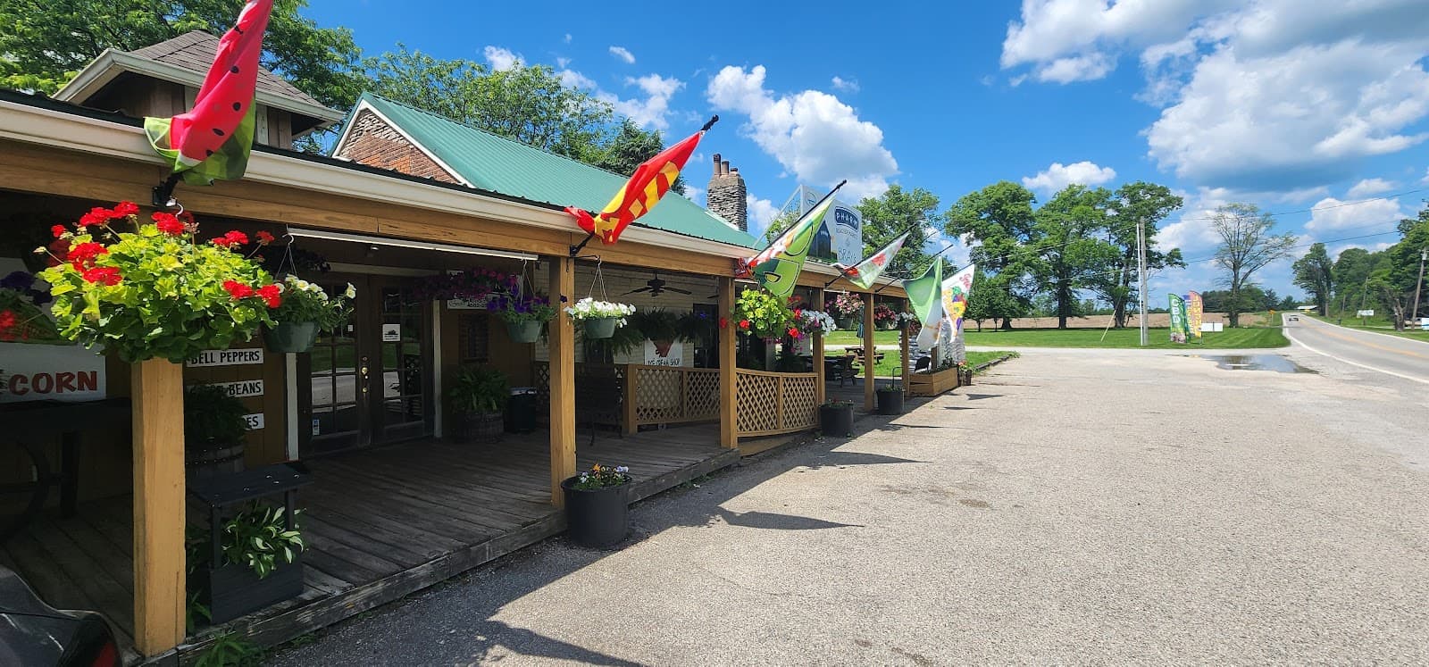 Store – main photo