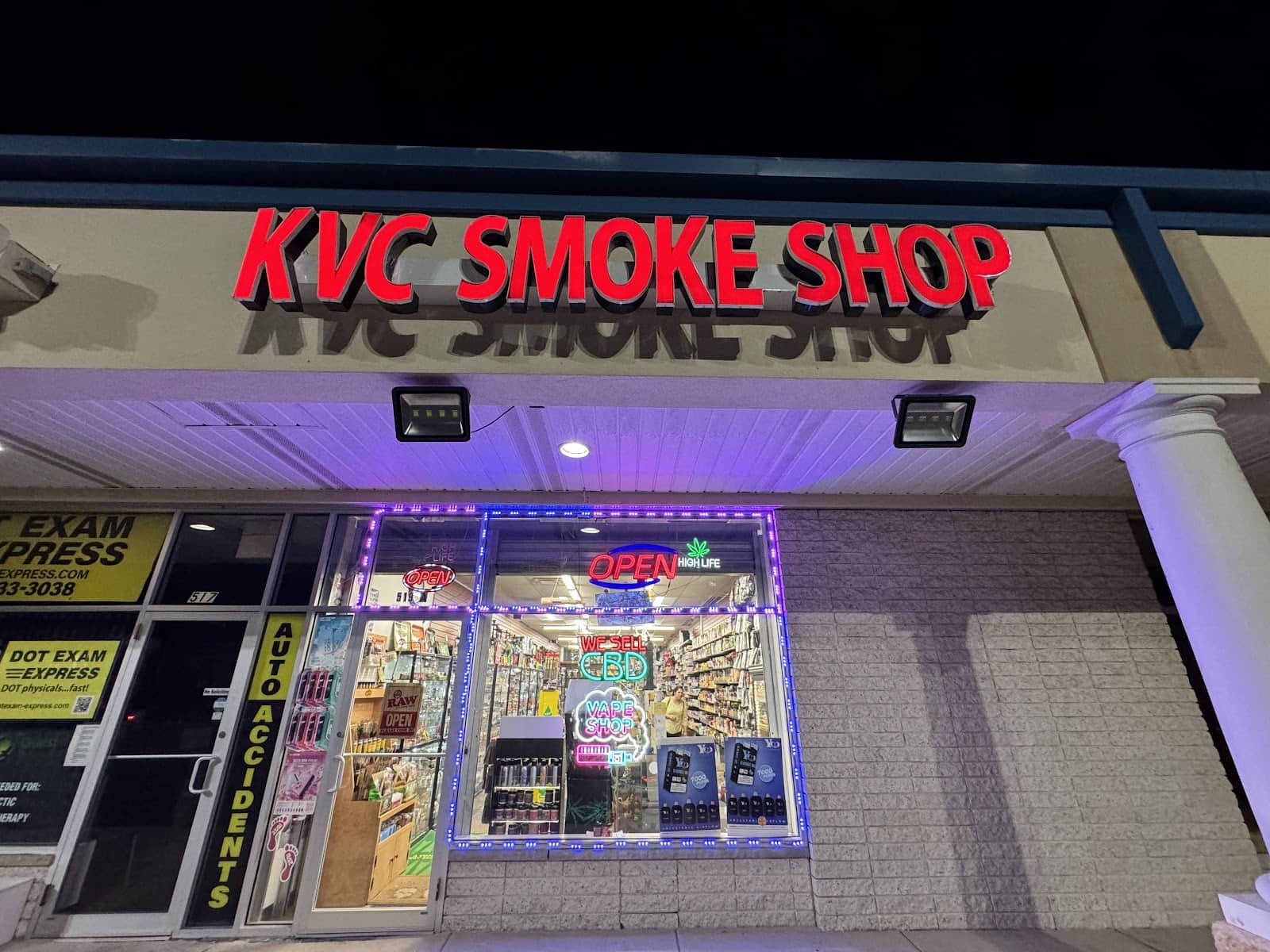 Store – main photo