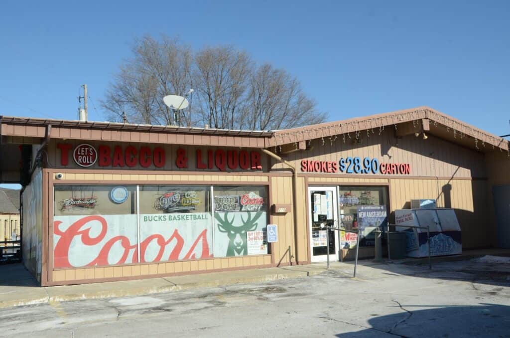 Store – main photo