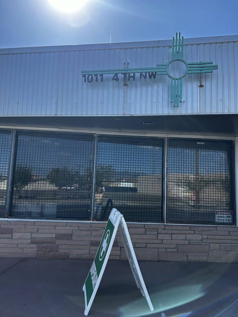 Store – main photo