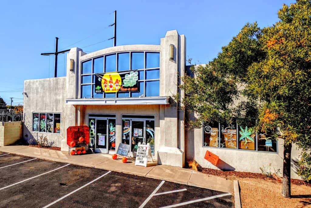 Store – main photo