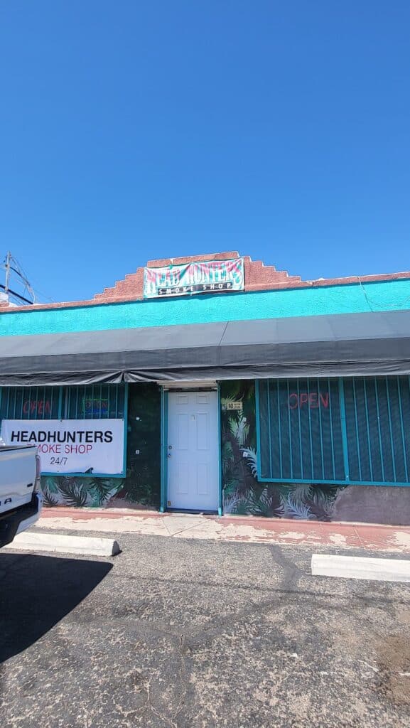 Store – main photo