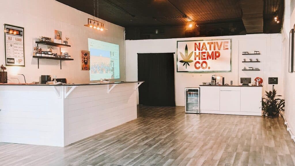 Store – main photo