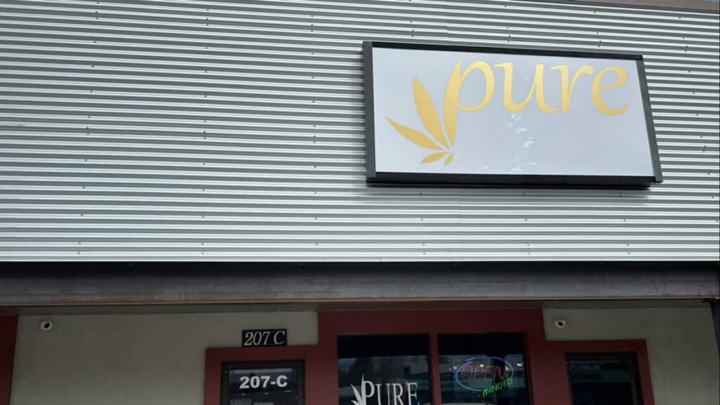 Store – main photo