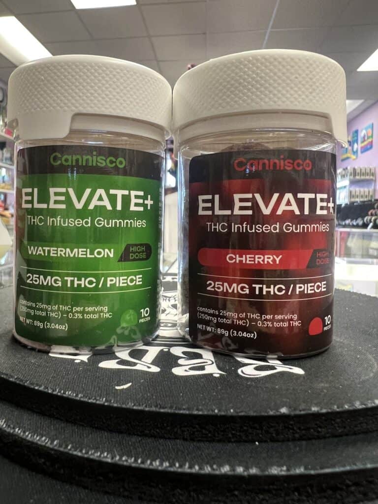 Store – main photo