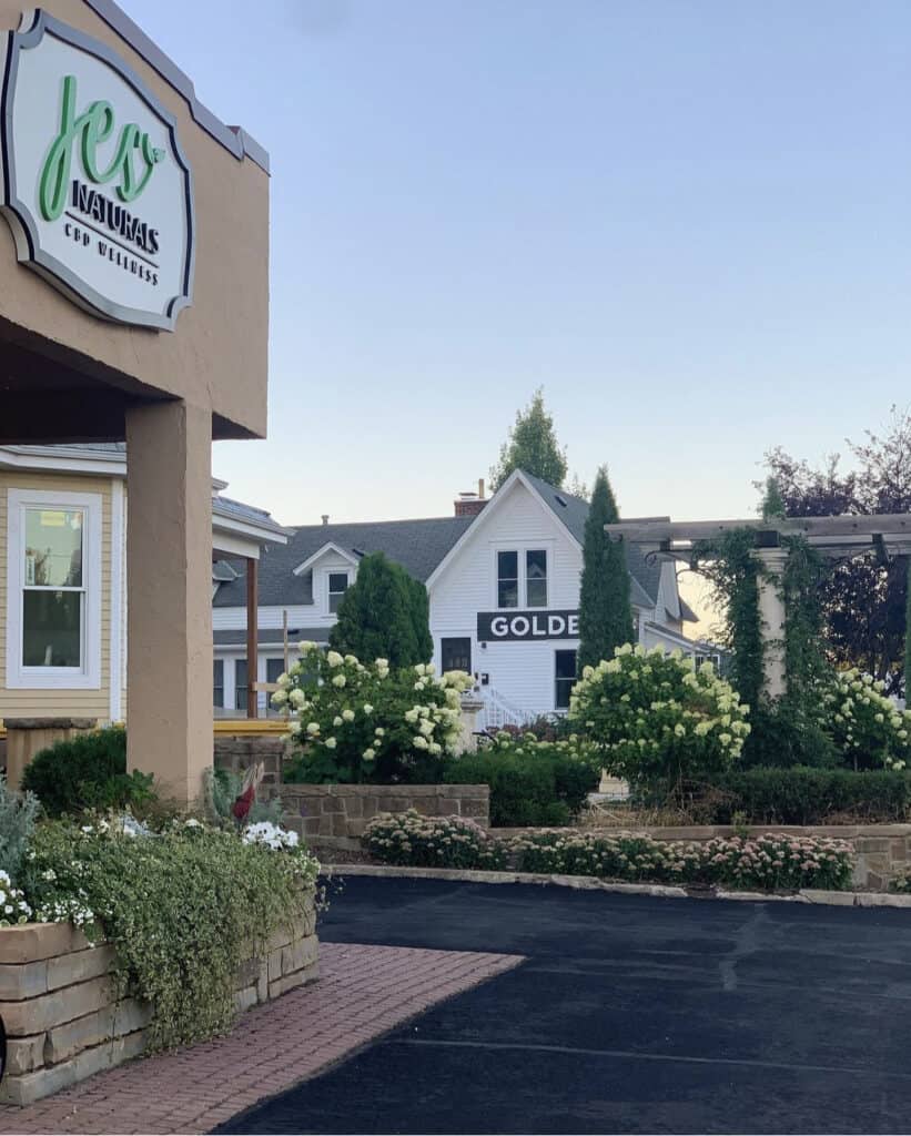 Store – main photo