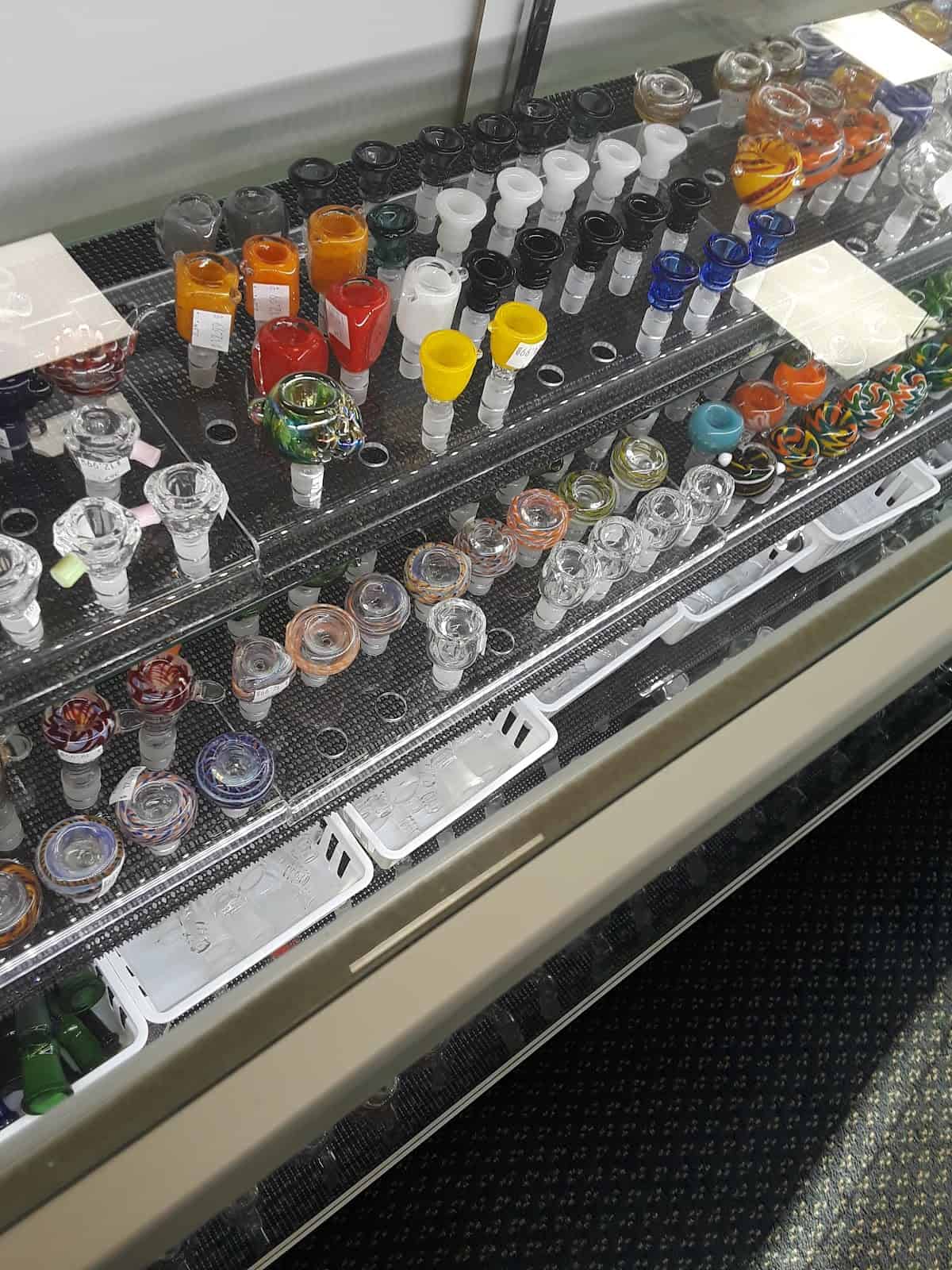 Store – gallery image 3