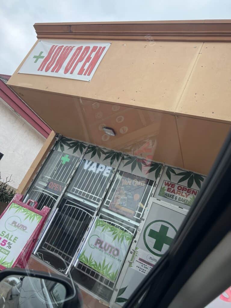 Store – main photo