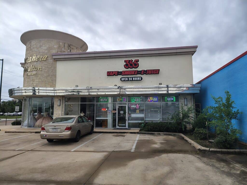 Store – main photo