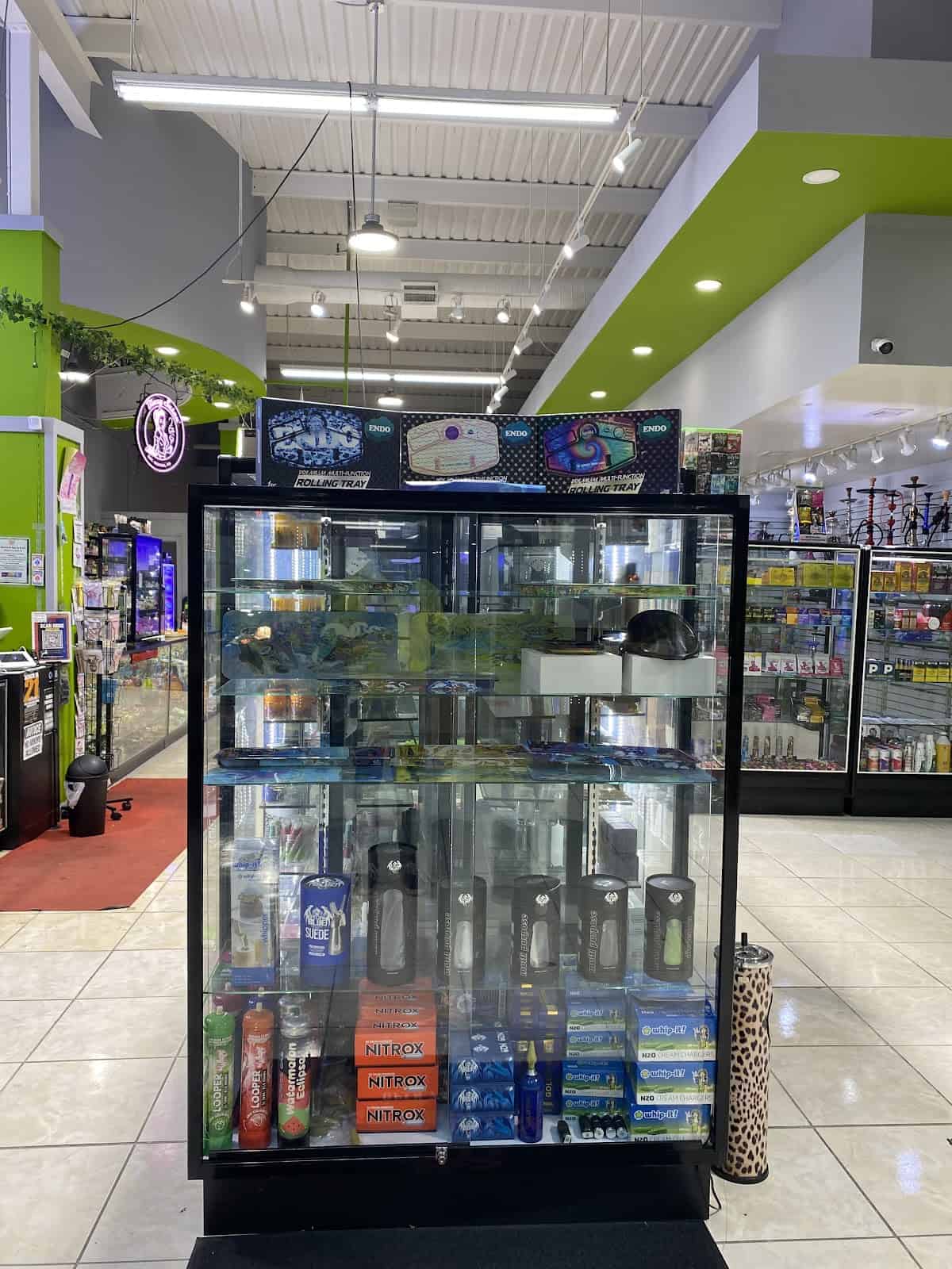 Store – gallery image 8